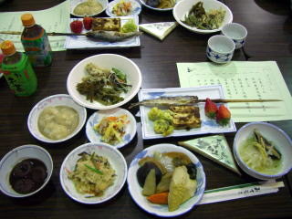 地元の食材をふんだんにほっとする味でおもてなし